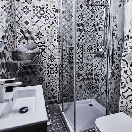 Petit & Authentique Hyper Centre アパート